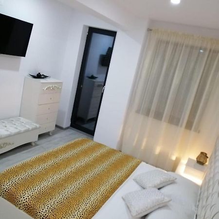 Nemo Apartment Нэводари Экстерьер фото